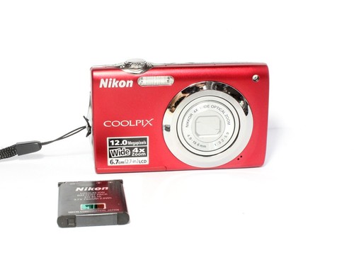 Nikon coolpix s3000 - nikon,