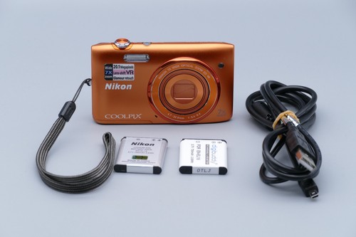 Nikon coolpix s3500 arancione - nikon,