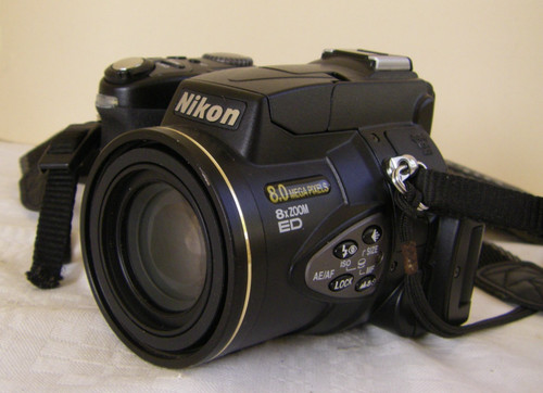 Nikon coolpix 8700 - nikon,