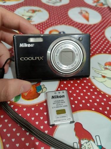 Fotocamera nikon coolpix s560 - fotocamera,