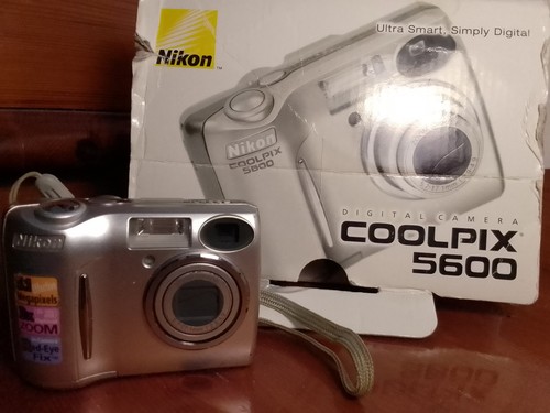 Nikon coolpix 5600 - nikon, –